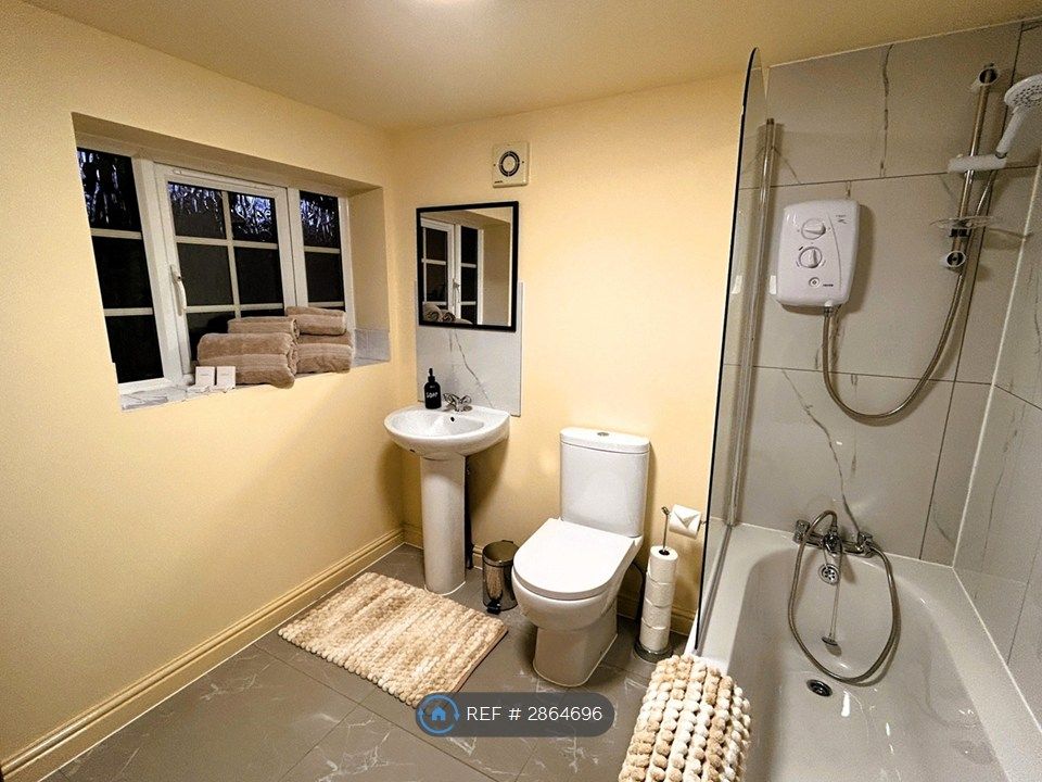 Additional image 18 of 4 bed detached house to rentSagars Road, Wilmslow SK9