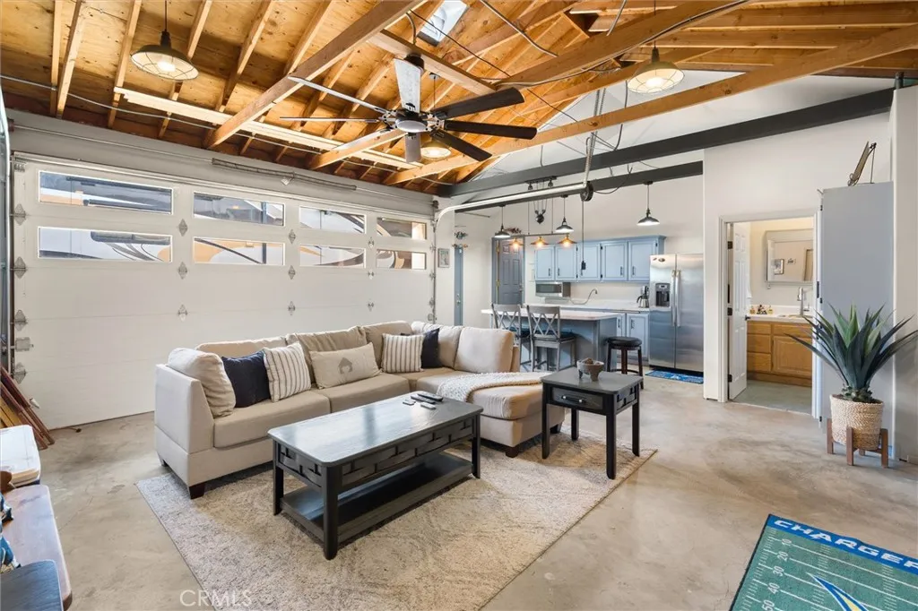Additional image 27 of 518 W 213th St, Carson, CA 90745