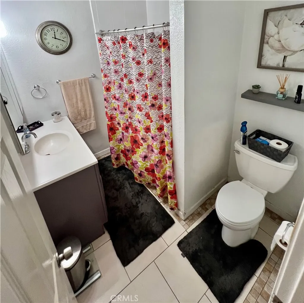 Additional image 14 of 2925 San Francisco Ave, Long Beach, CA 90806