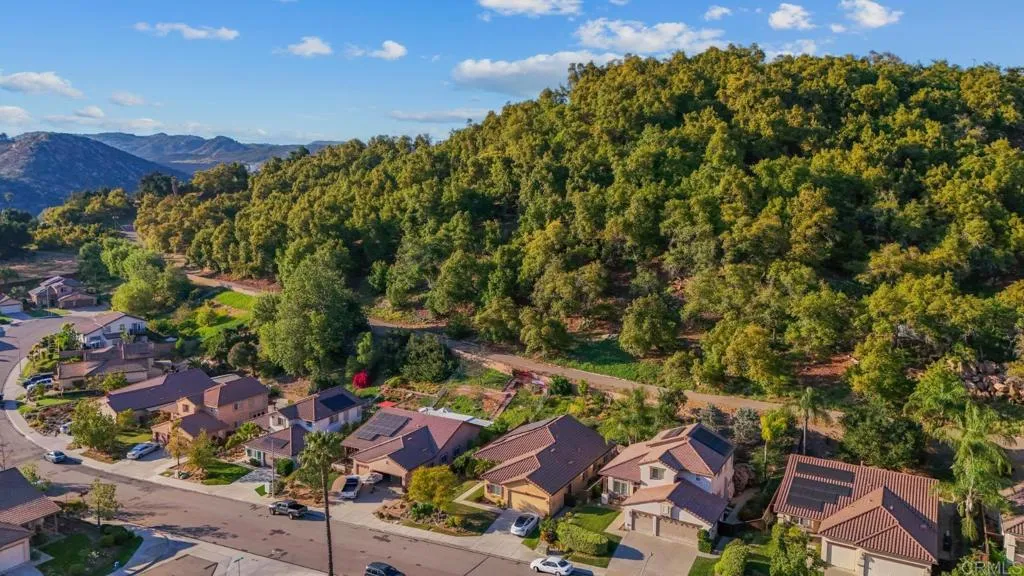Additional image 49 of 3146 Willow Tree Lane, Escondido, CA 92027