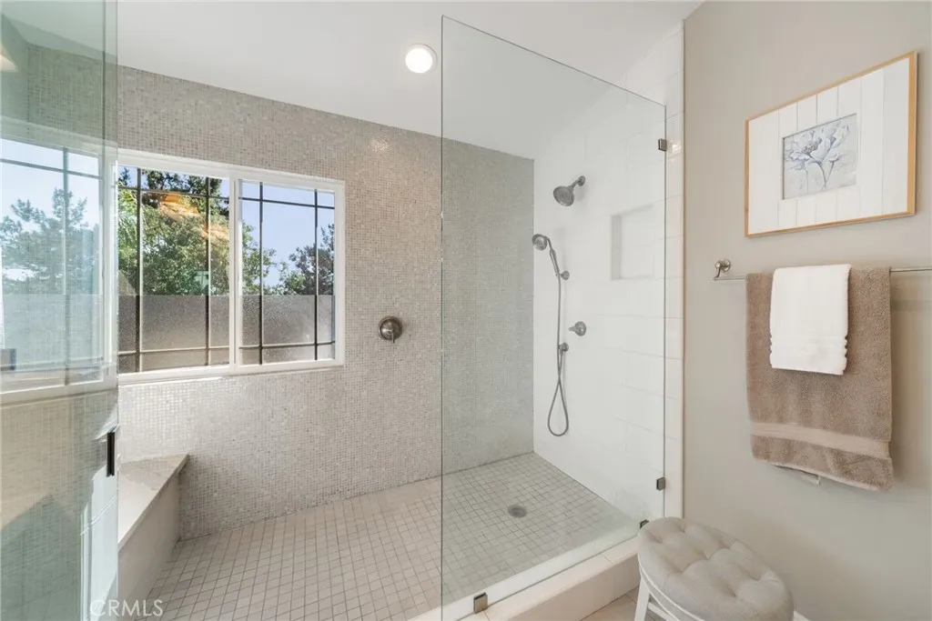 Additional image 120 of 22641 Teakwood, Mission Viejo, CA 92692