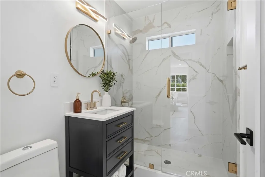 Additional image 25 of 17721 Burbank Blvd, Encino, CA 91316