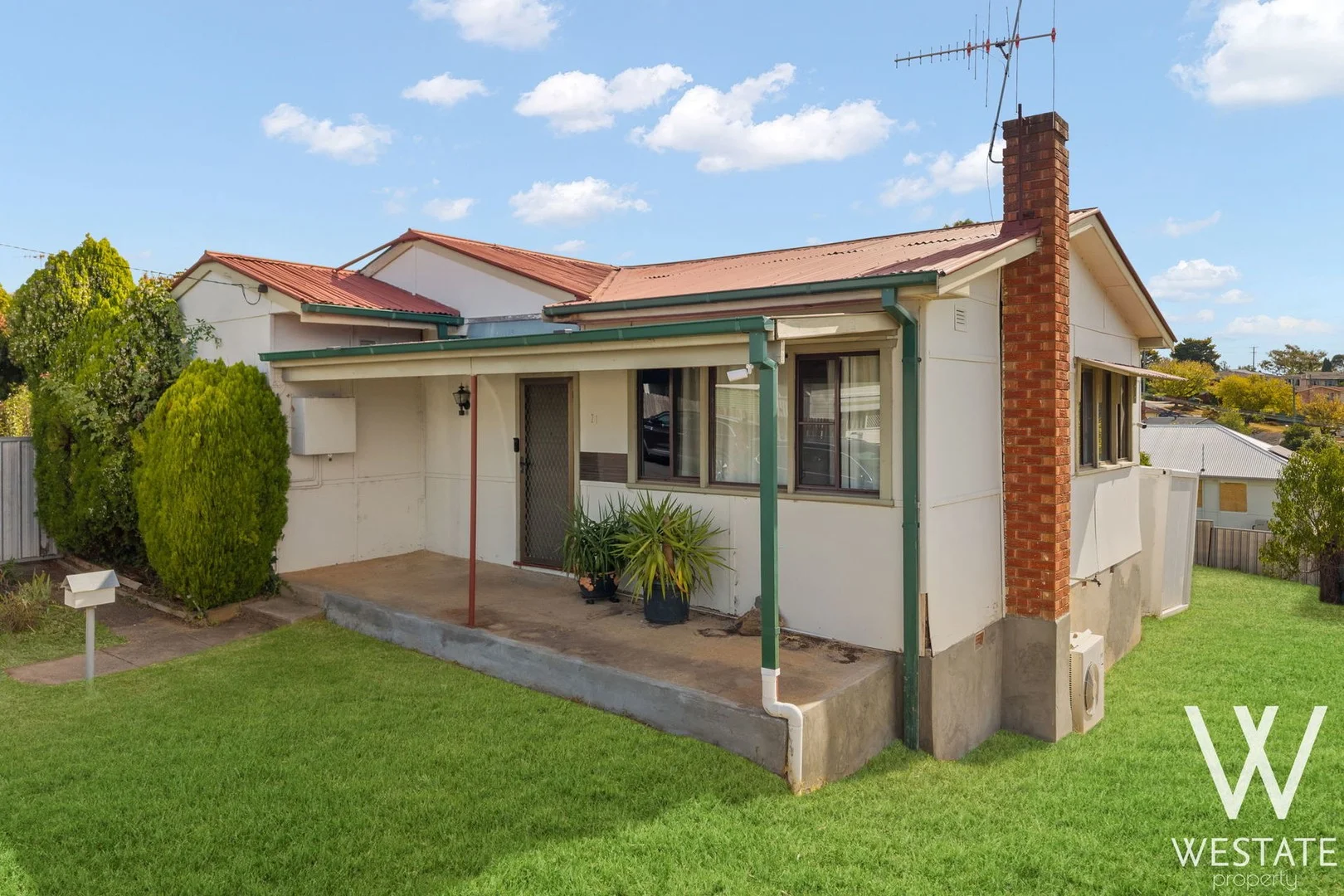 21 Moresby Way, West Bathurst NSW 2795
