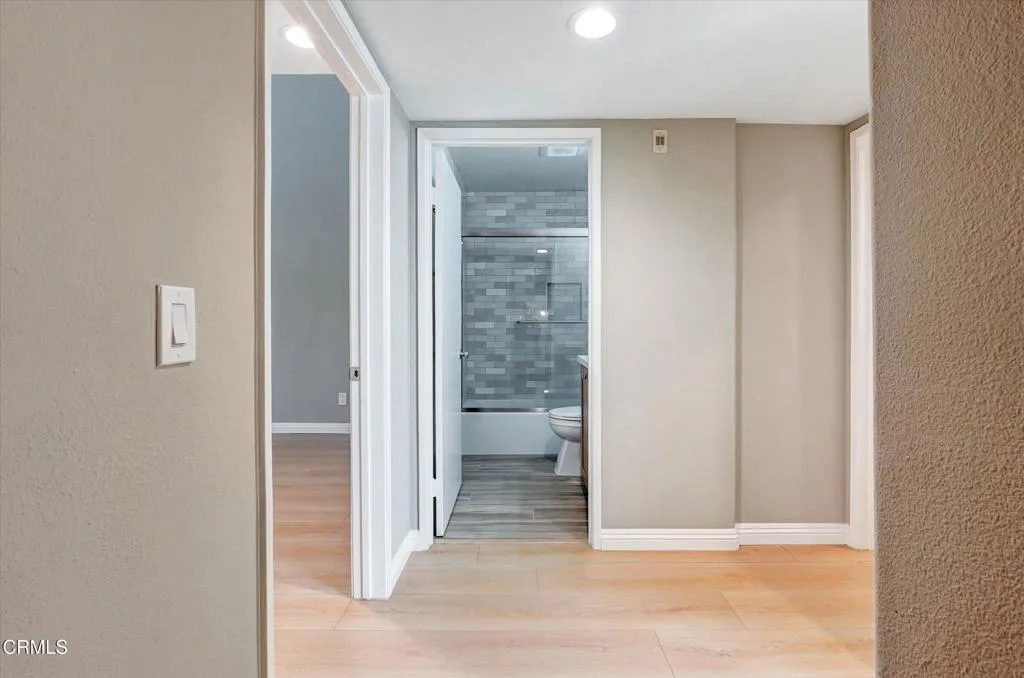 Additional image 21 of 719 E Tujunga Ave Unit B, Burbank, CA 91501