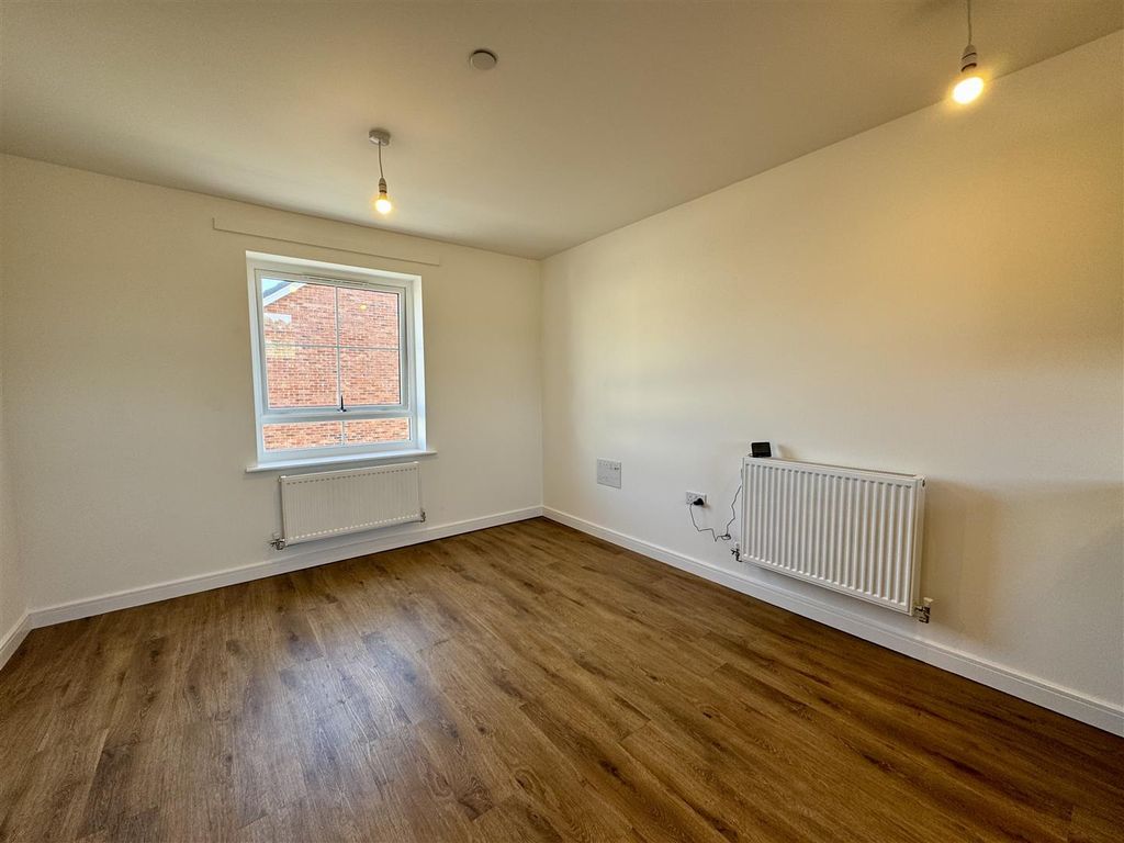 Additional image 5 of 1 bed flat to rentMaes Y Twr, Portskewett, Caldicot NP26