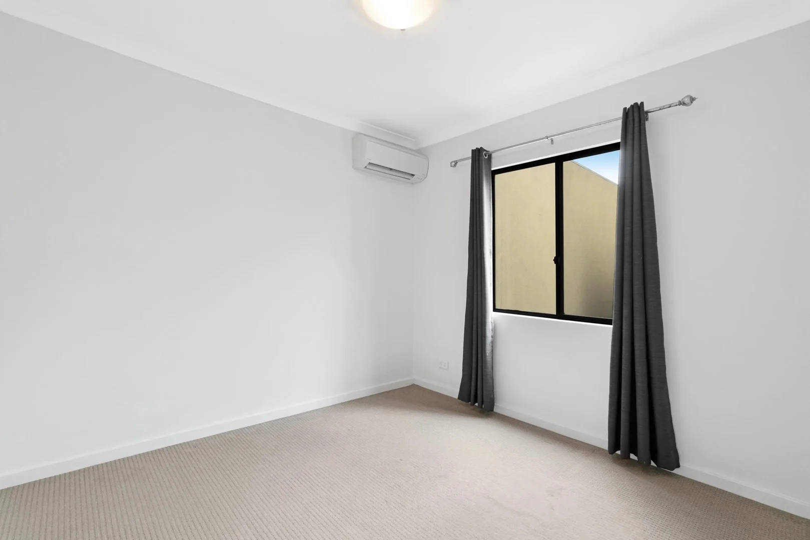 Additional image 8 of 15B Leeder Street, Glendalough WA 6016