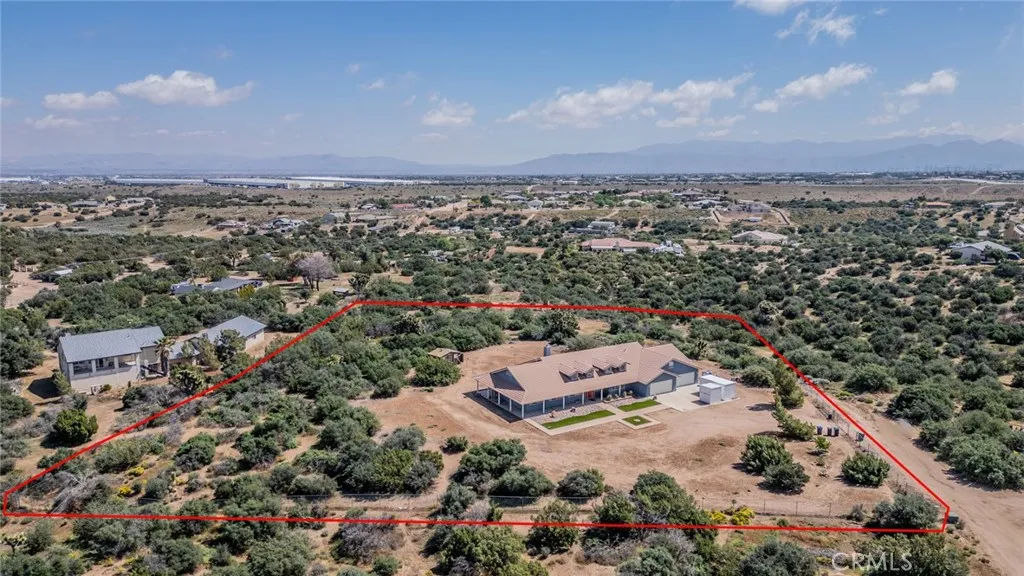 Additional image 95 of 10636 Larch Rd, Oak Hills, CA 92344