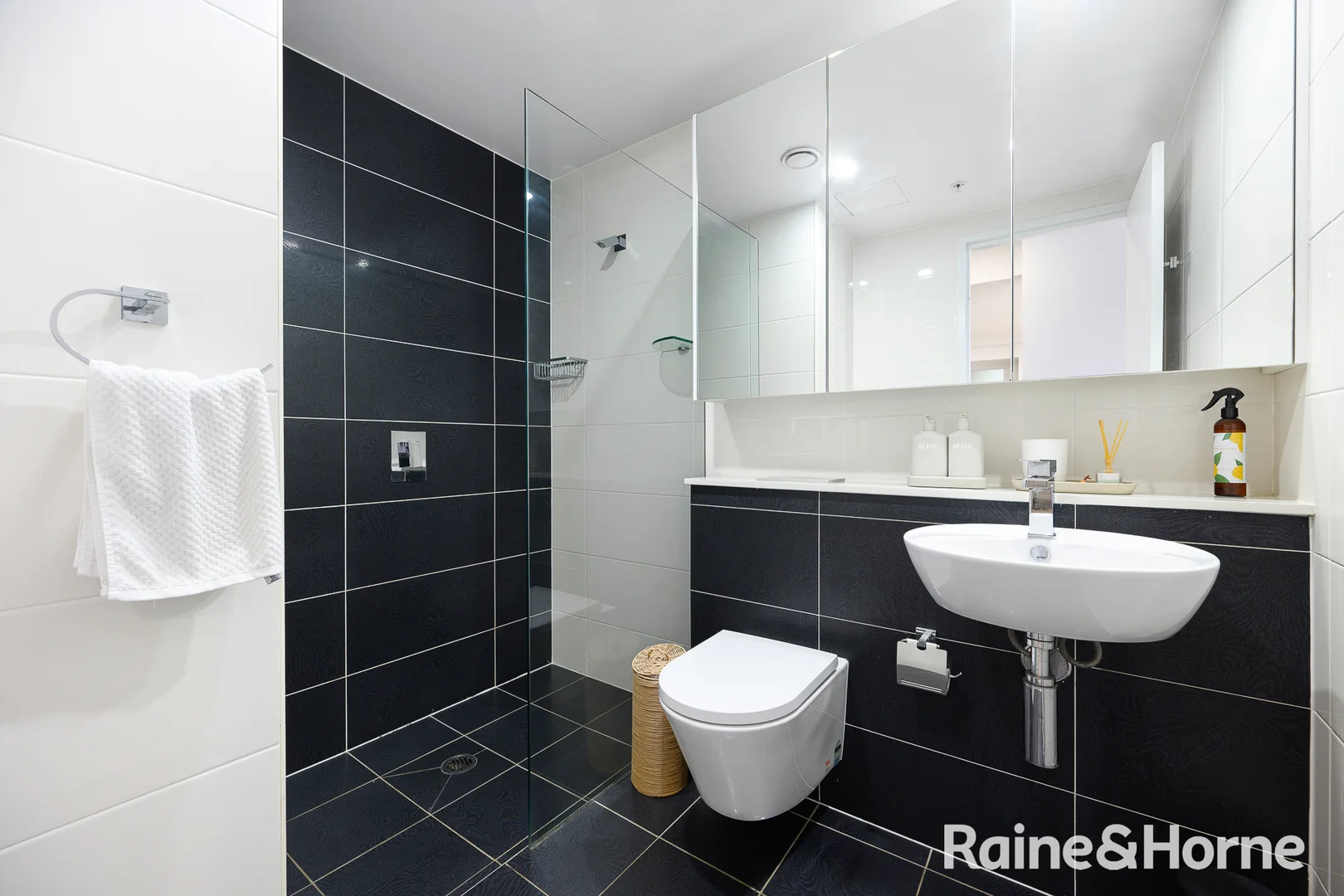 Additional image 11 of 903/87 Shoreline Drive, Rhodes NSW 2138