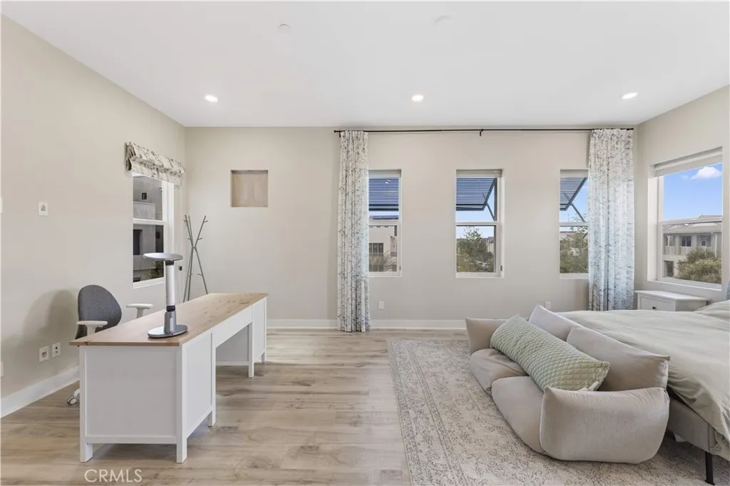 Additional image 91 of 130 Yugen, Irvine, CA 92618