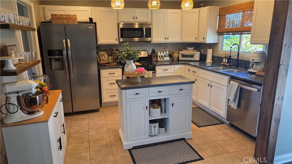 Additional image 16 of 2841 W Skywood, Anaheim, CA 92804