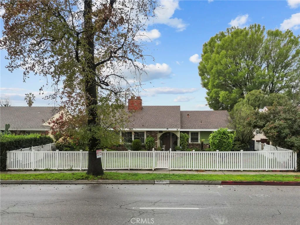 Additional image 25 of 9253 Hayvenhurst Avenue, North Hills, CA 91343
