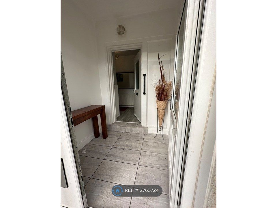 Additional image 10 of 3 bed semi-detached house to rentMoulin Circus, Glasgow G52
