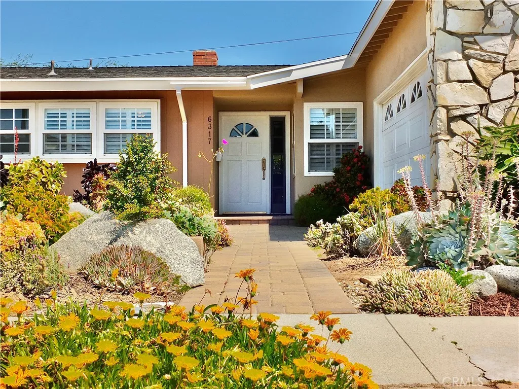 6317 E Eliot St, Long Beach, CA 90803