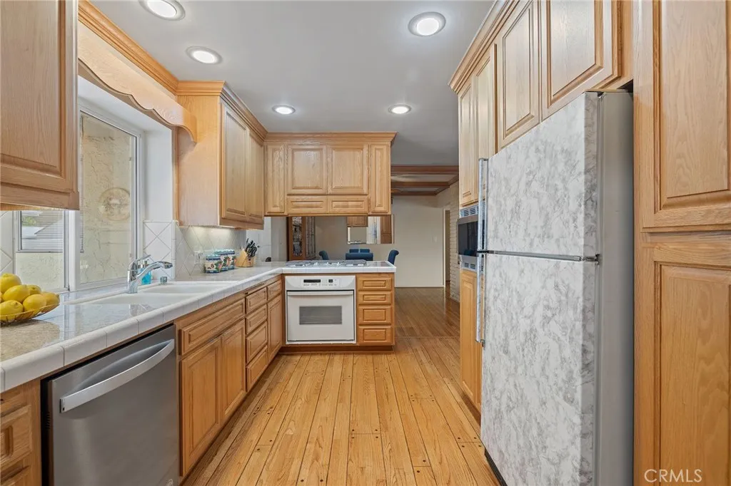 Additional image 73 of 2511 Gregory Lane, La Habra, CA 90631
