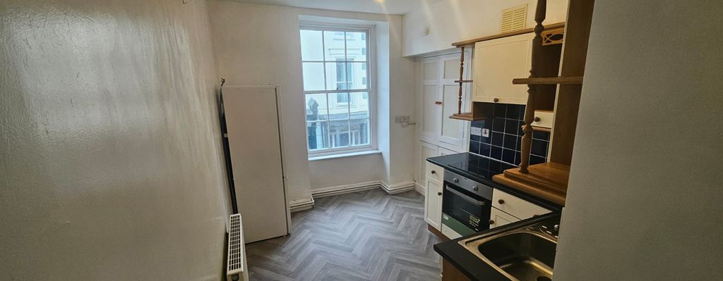 Additional image 6 of 1 bed flat to rentPier Street, Aberystwyth SY23