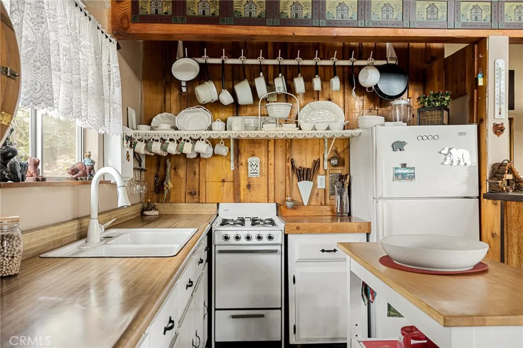 Additional image 41 of 2151 Tank Road, Arrowbear, CA 92382