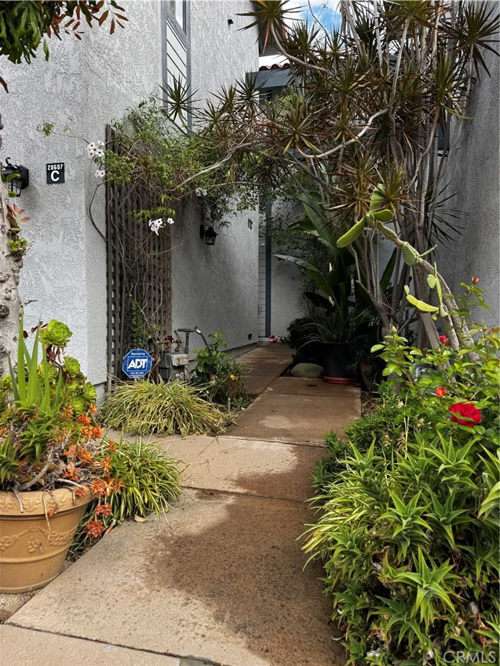 Additional image 4 of 20607 Roscoe Blvd Unit C, Winnetka, CA 91306