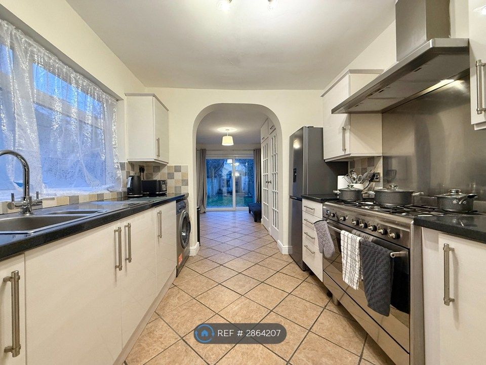 Additional image 10 of 2 bed semi-detached house to rentFoxhall Road, Ipswich IP3