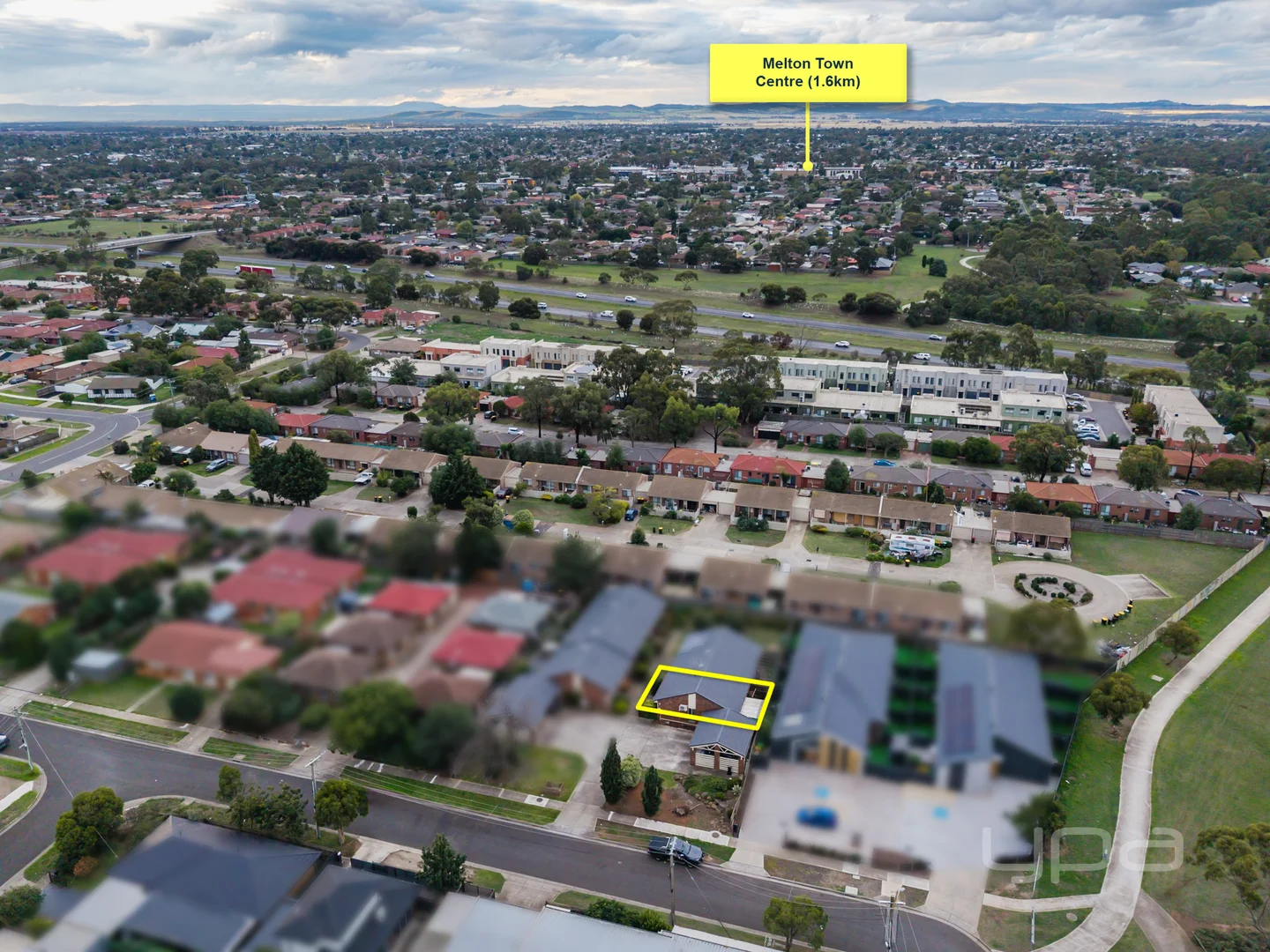 Additional image 10 of 2/9 Raymond Street, Melton South VIC 3338