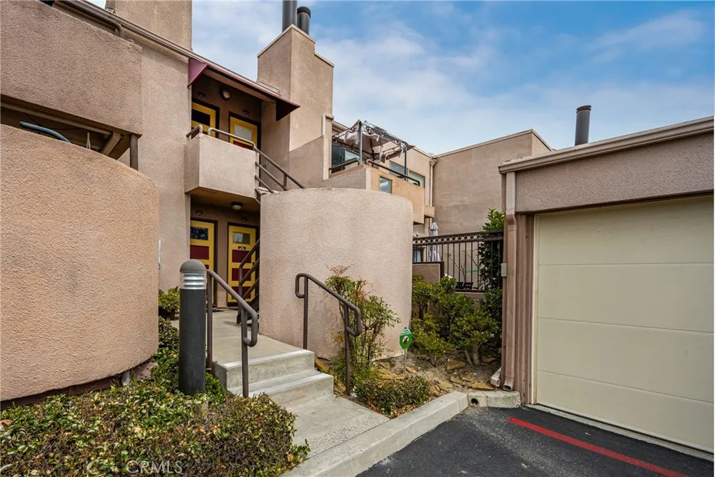 Additional image 2 of 25761 Le Parc Unit 105, Lake Forest, CA 92630
