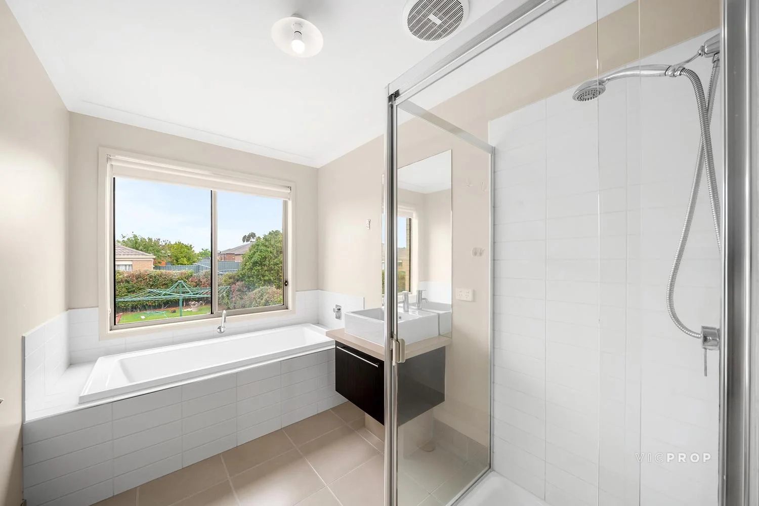 Additional image 3 of 34 Lookout Way, Tarneit VIC 3029