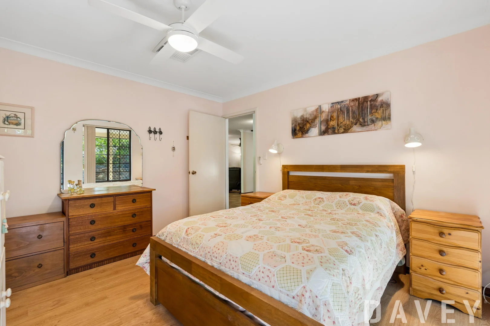 Additional image 15 of 182 Twickenham Drive, Kingsley WA 6026
