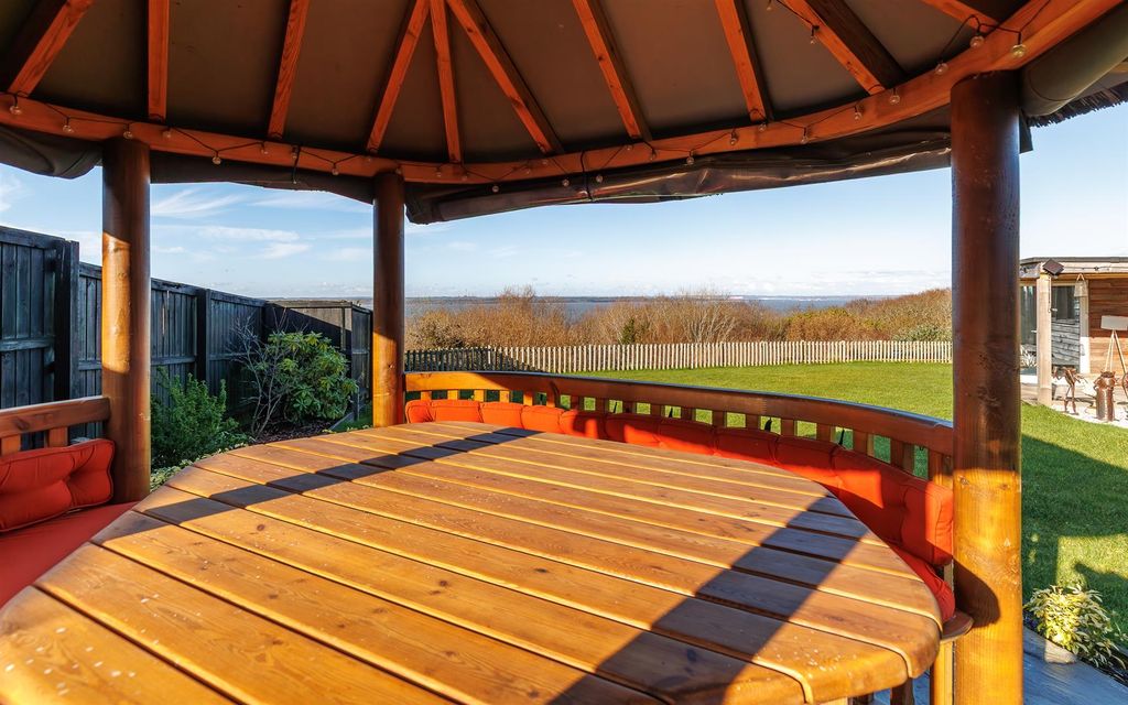 Additional image 55 of 5 bed detached house for saleBattery Road, Cowes PO31