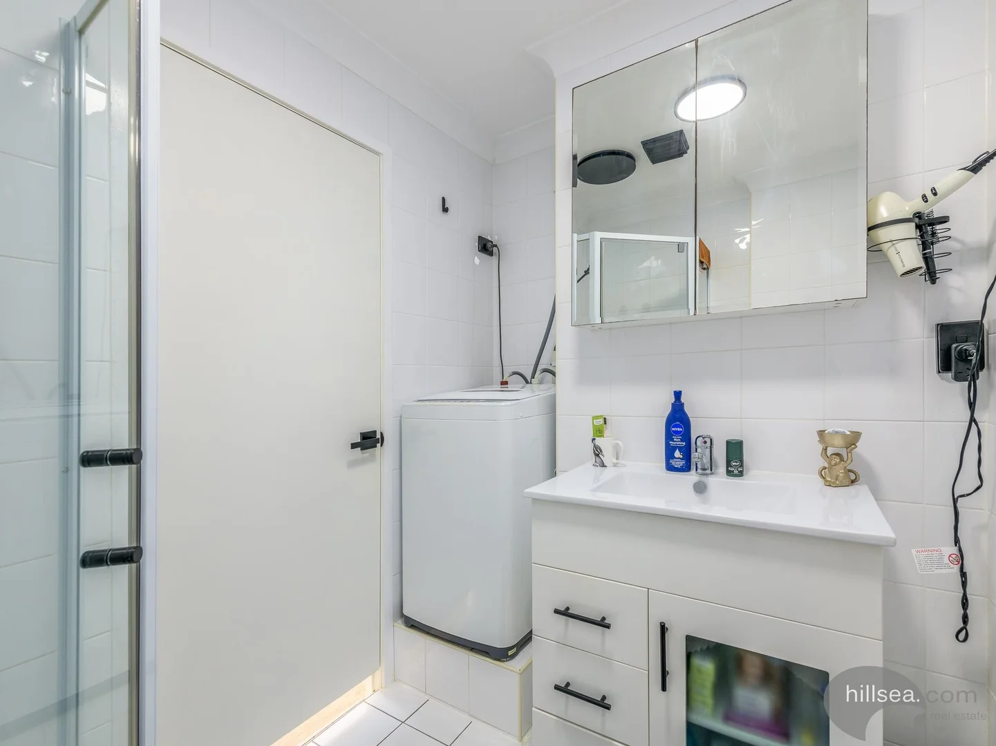 Additional image 7 of 11/16-18 Abalone Avenue, Paradise Point QLD 4216
