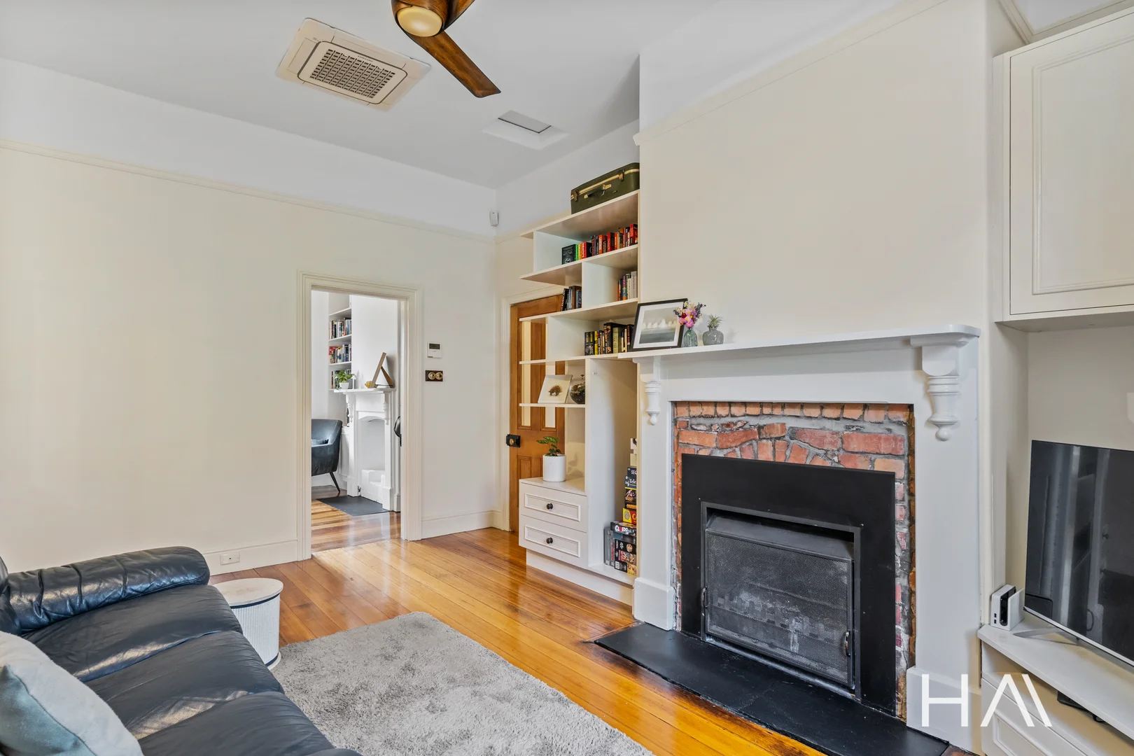 Additional image 8 of 96 Giblin Street, Lenah Valley TAS 7008