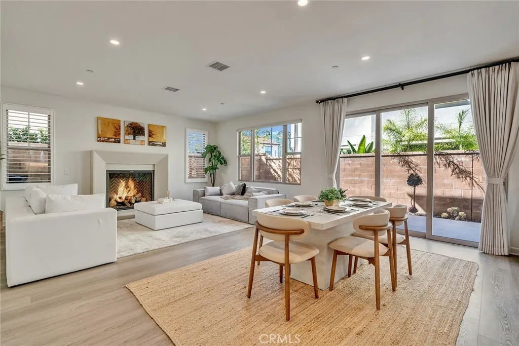 Additional image 71 of 113 Bouquet, Irvine, CA 92618