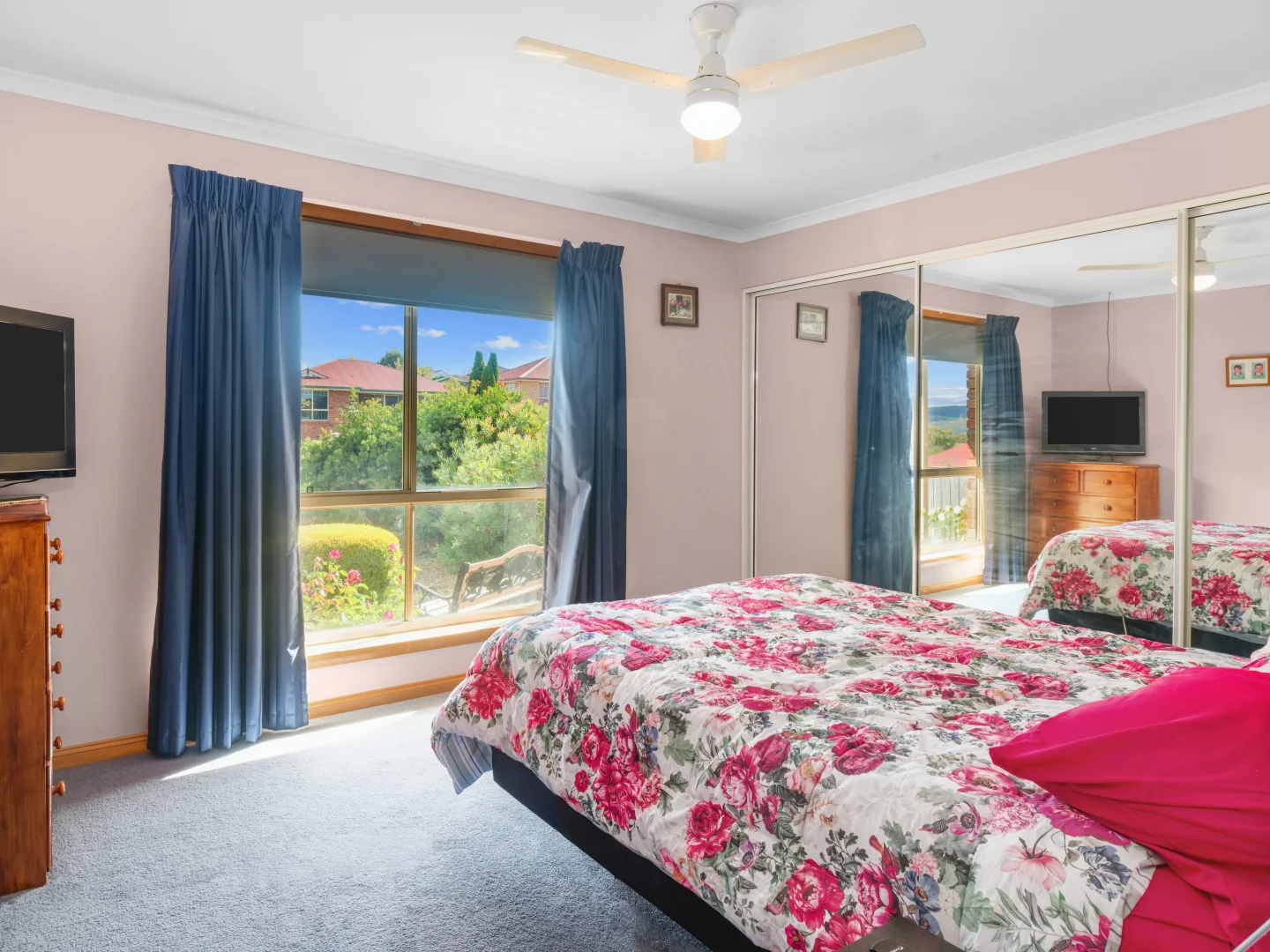 Additional image 12 of 21 Rothesay Close, Newnham TAS 7248