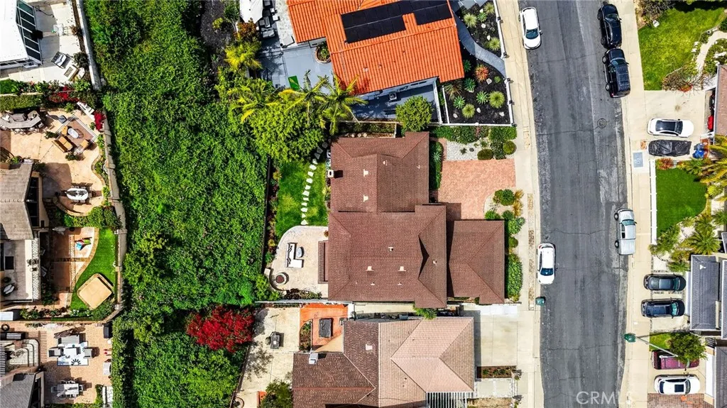 2010 Van Karajan Dr, Rancho Palos Verdes, CA 90275