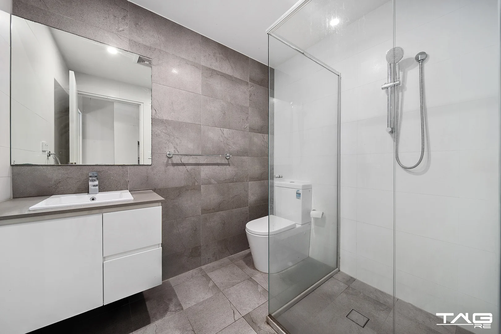 Additional image 6 of 5/2 Patricia Street, Mays Hill NSW 2145