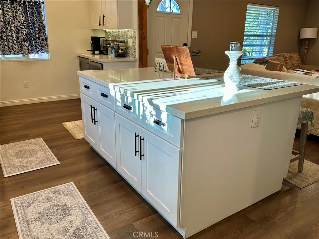 Additional image 6 of 2570 E Washington St, Carson, CA 90810