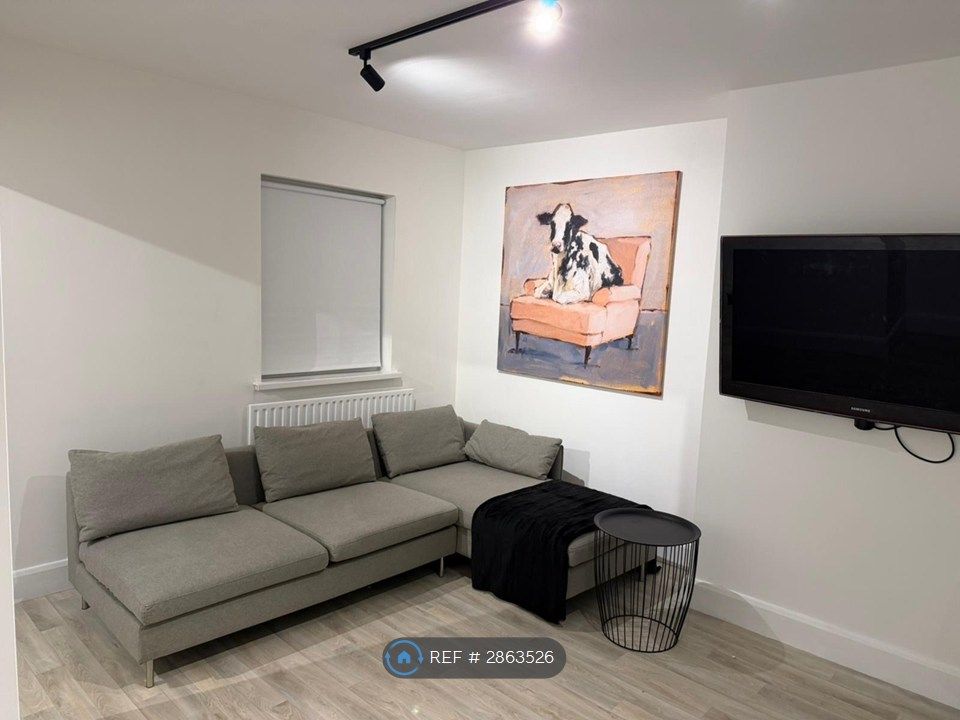 Additional image 3 of 4 bed semi-detached house to rentBowness Avenue, Nottingham NG6