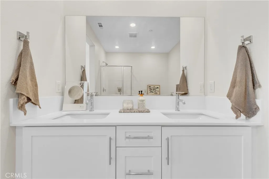 Additional image 32 of 27582 Manzanita Way, Valencia, CA 91381