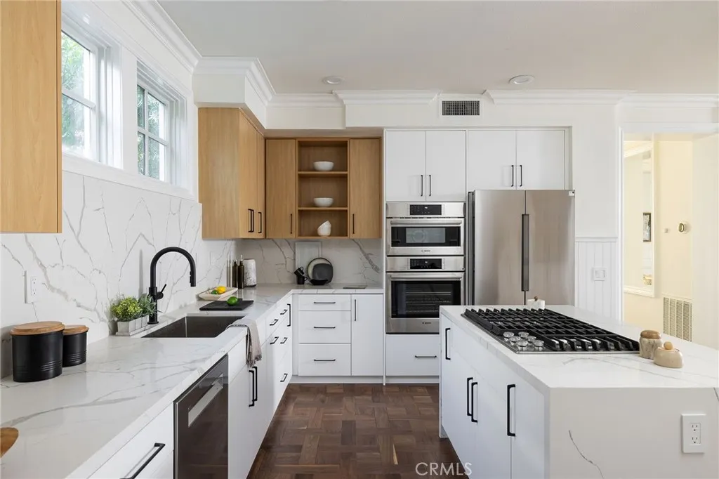 Additional image 20 of 30 Long Bay Dr, Newport Beach, CA 92660