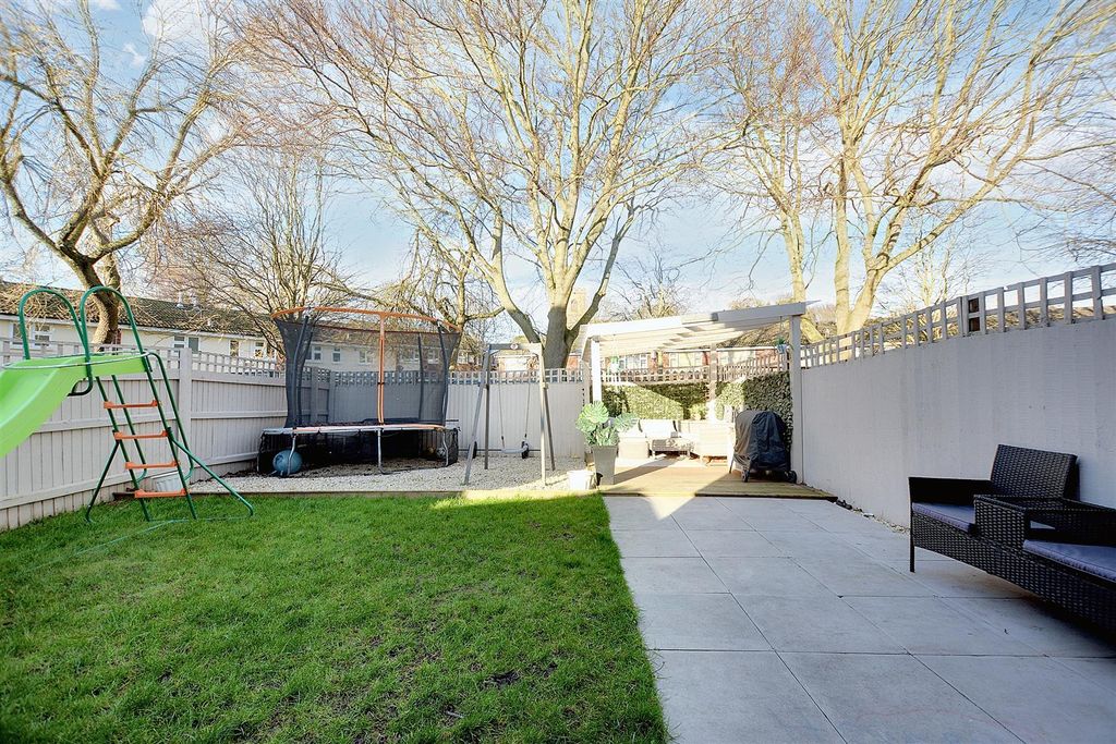 Additional image 5 of 2 bed semi-detached house to rentPadley Close, Bulwell, Nottingham NG6