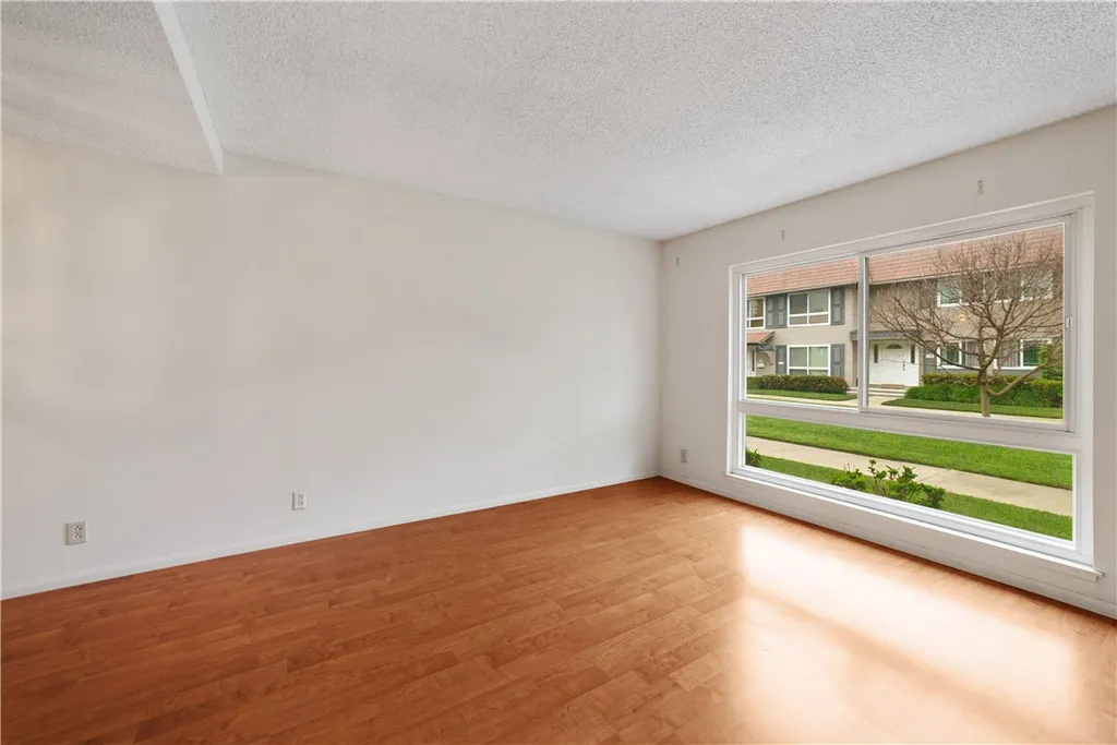 Additional image 4 of 4119 Larwin Ave, Cypress, CA 90630