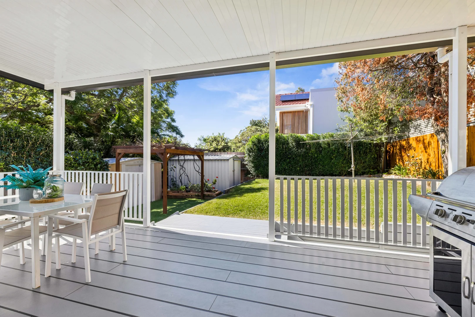 235 Eastern Valley Way, Middle Cove NSW 2068 photo 2