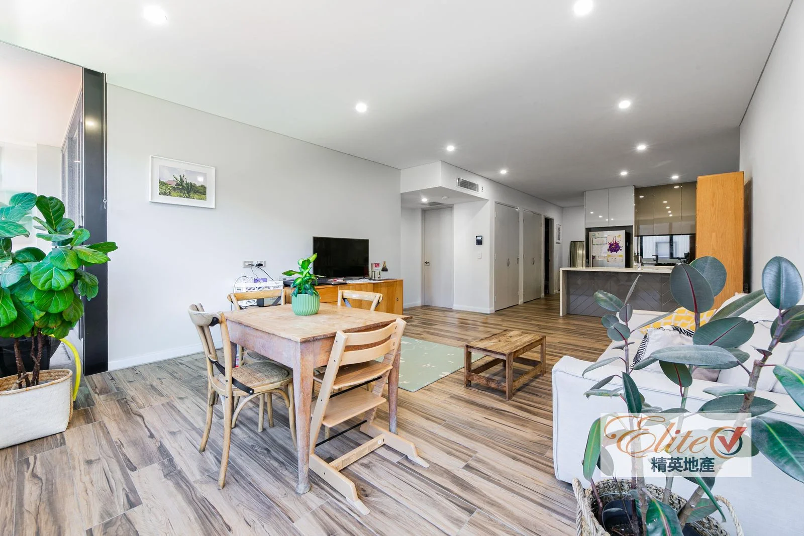Additional image 2 of 217/25 Rothschild Avenue, Rosebery NSW 2018