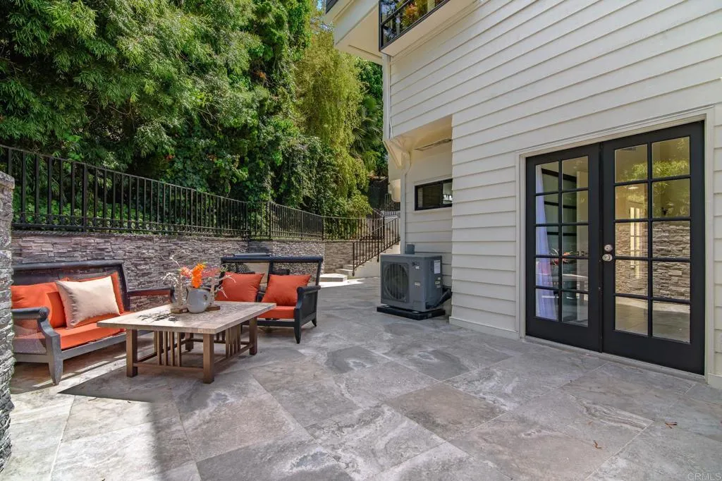 Additional image 47 of 6105 Avenida Chamnez, La Jolla, CA 92037