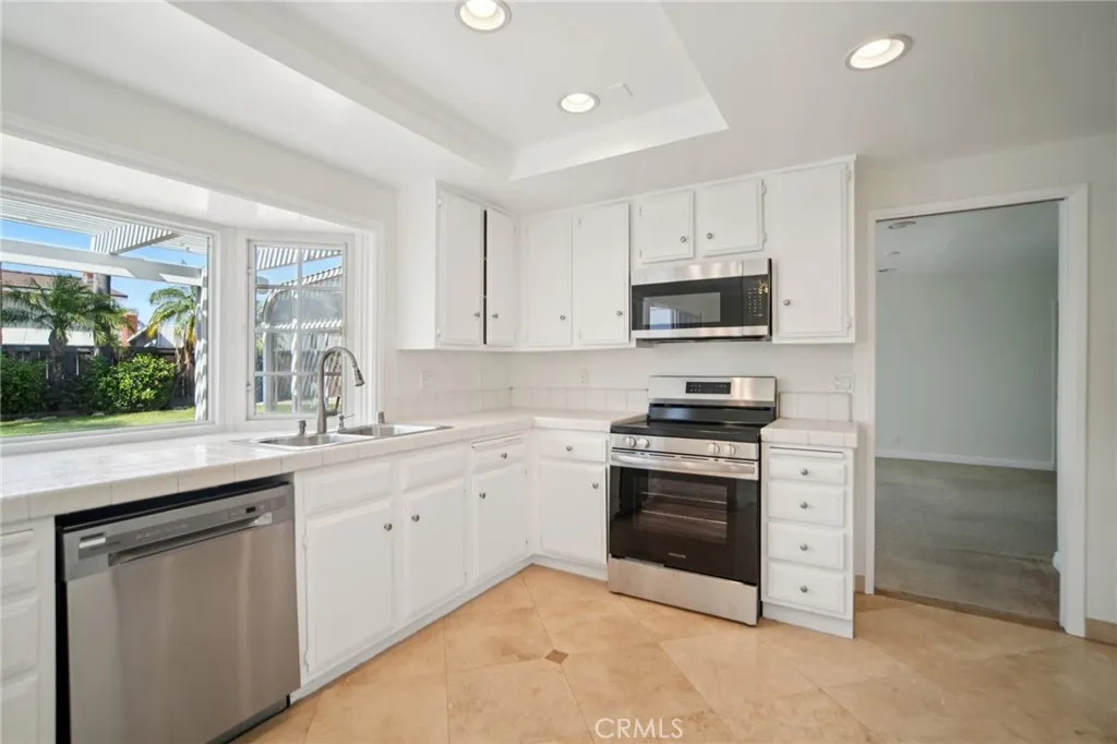 Additional image 70 of 1070 Visalia Dr, Costa Mesa, CA 92626
