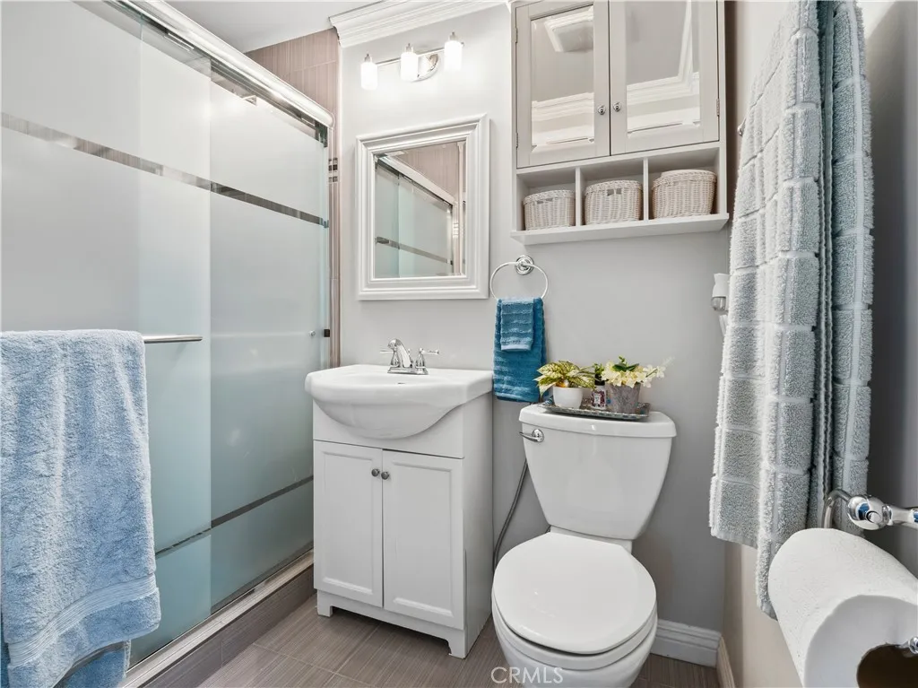 Additional image 41 of 26835 Avenue Of The Oaks Unit B, Newhall, CA 91321