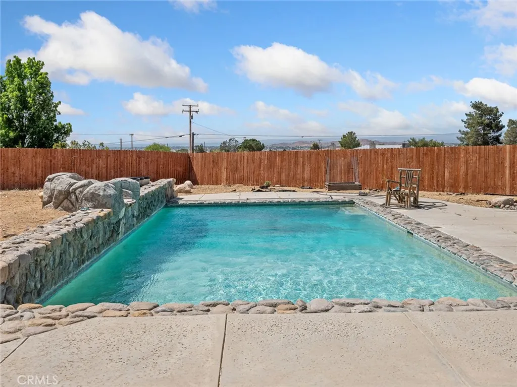 Additional image 48 of 16992 Joshua Rd, Apple Valley, CA 92307