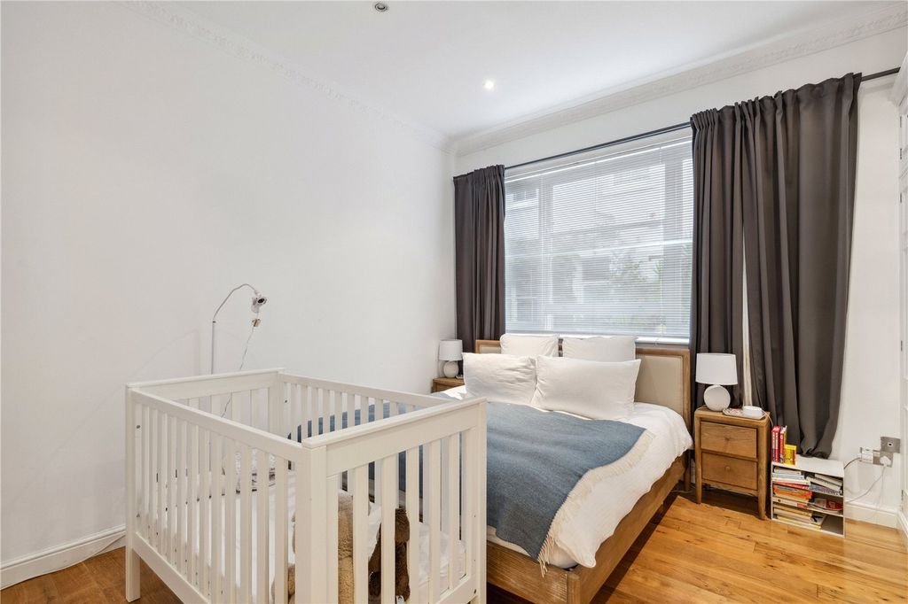 Additional image 11 of 4 bed town house to rentFulton Mews, London W2