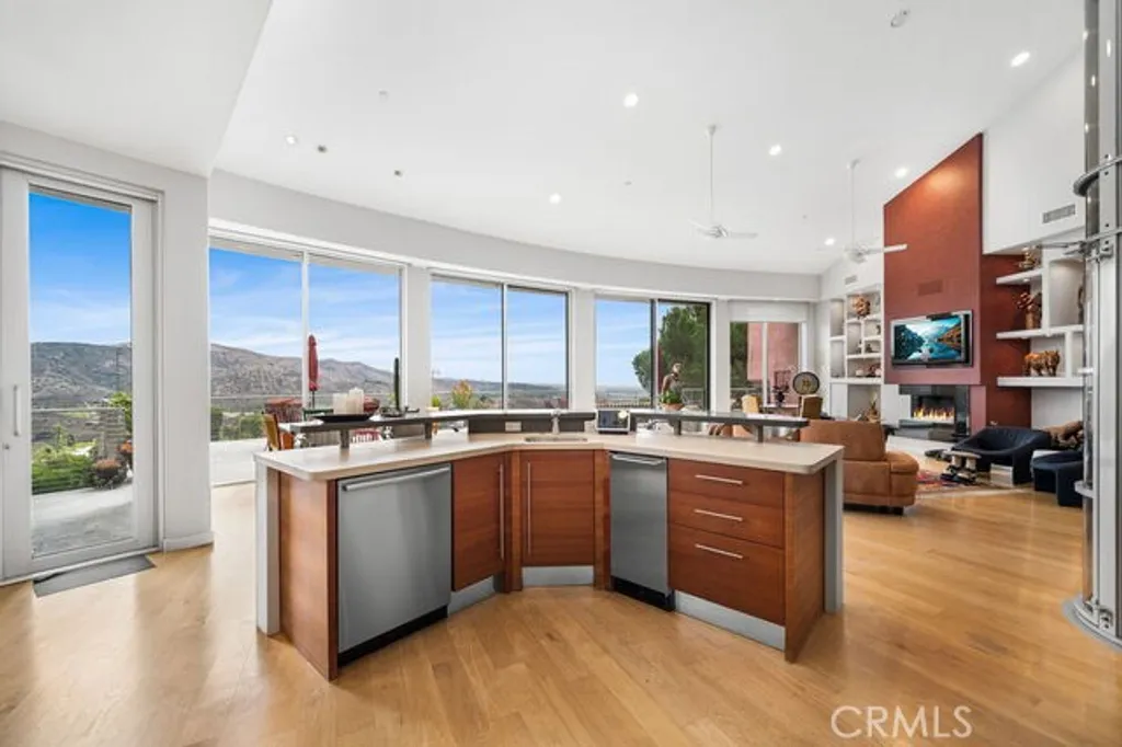 Additional image 4 of 10182 Cowan Heights Drive, North Tustin, CA 92705