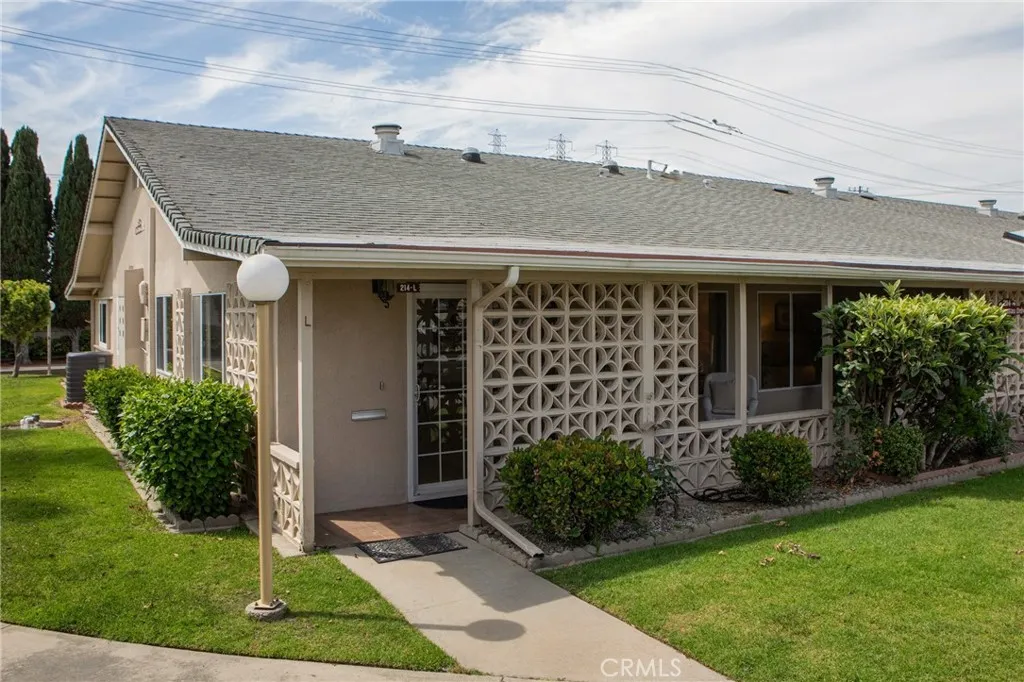 Additional image 2 of 13140 Nassau Dr., M9-214l, Seal Beach, CA 90740