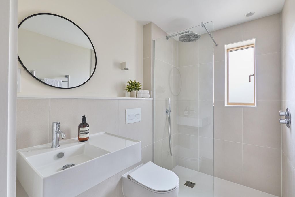Additional image 17 of 4 bed flat to rentFlat 6, Hills Road, Cambridge CB2