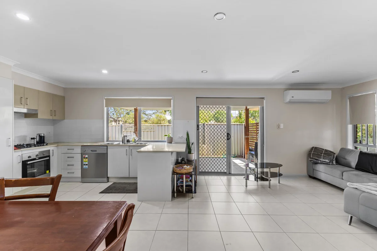 1/24 Parkview Drive, Glenvale QLD 4350 photo 2